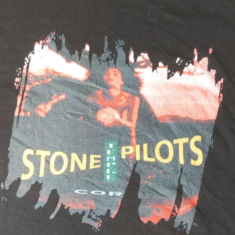 Stone Temple Pilots Featuring Core Album Cover Graphic XL